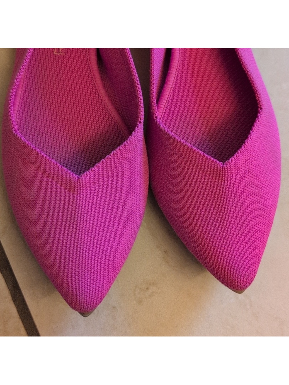 Rothy's The Point Toe Dragonfruit Hot Pink Pointed Knit Flats 9.5 - Picture 4 of 7